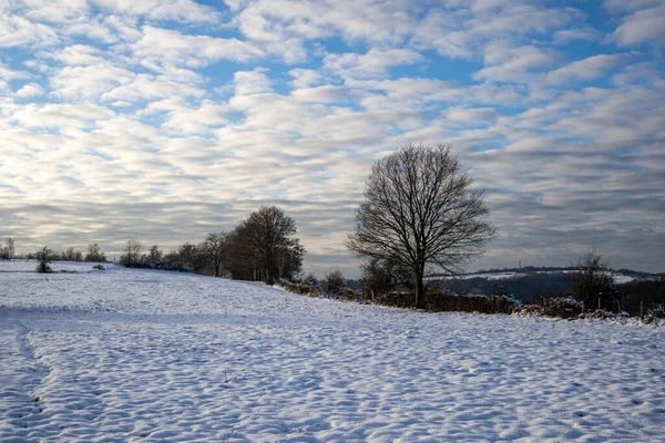 Beautiful View Snowy White Mountain Scenery — Fotografia de Stock