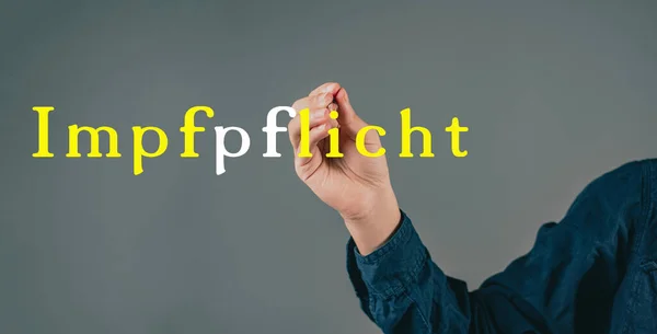 Die Impfpflicht Steht Deutscher Sprache Auf Grauem Grund Hand Mit — Stockfoto