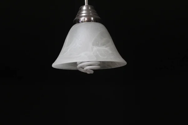 Une Lampe Blanche Sur Fond Noir — Photo