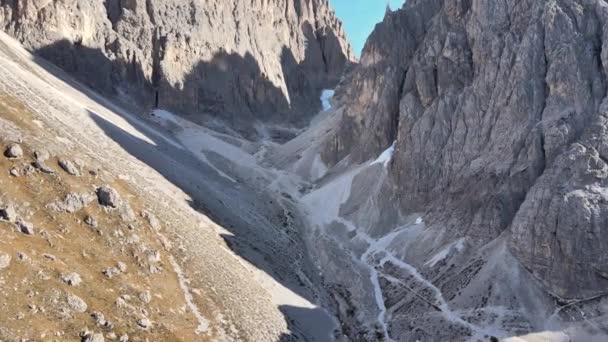 Atemberaubende Aussicht Auf Die Wunderschönen Berge — Stockvideo