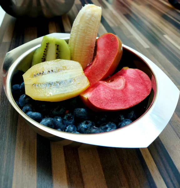 Closeup Shot Cut Fruits Plate — Stockfoto