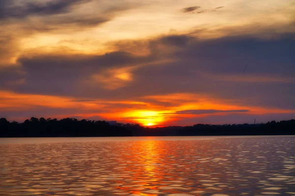Ngapore Şarki Ekim 2021 Suyun Üzerindeki Güzel Günbatımı Seletar Barajı — Stok fotoğraf