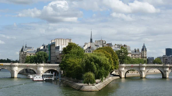 Paris France Ağustos 2008 Vert Galant Meydanı Nın Güzel Bir — Stok fotoğraf