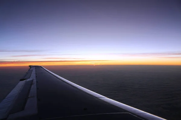 Alba Panoramica Sul Mare Vista Finestrino Aereo — Foto Stock