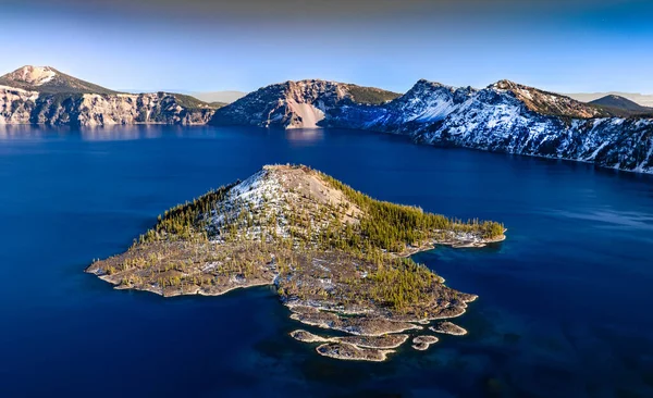 Aerial View Crater Lake — 图库照片