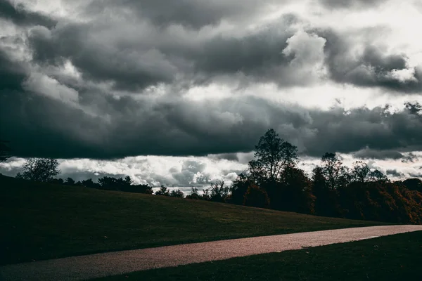 Beautiful View Park Cloudy Day — Foto Stock