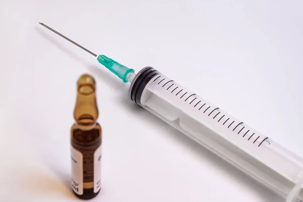 Syringe Needle Medication Vial Isolated White Background — Stockfoto