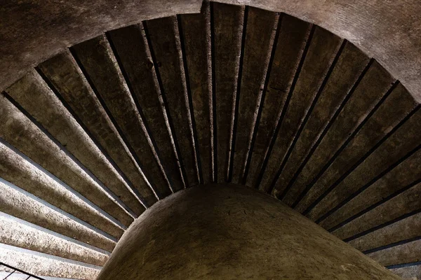 Eerie Scenery Spiral Staircase Old Castle — Stock Photo, Image