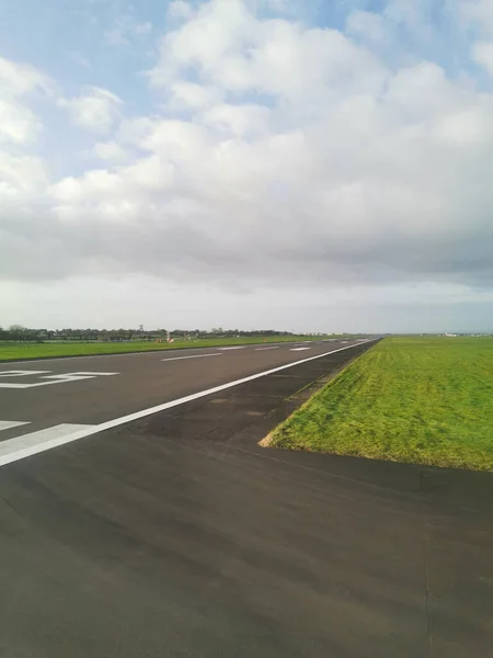 Antrim United Kingdom Nov 2021 Empty Runway Belfast International Airport — Stock Photo, Image