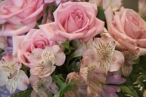 Közelkép Egy Gyönyörű Virágcsokorról — Stock Fotó