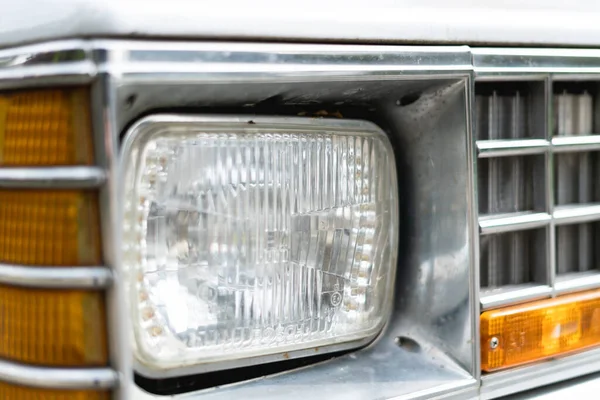 Closeup Shot Headlight Gray Car — Stock Photo, Image