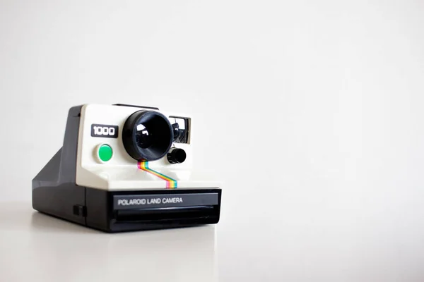 Spørsmål Netherland Sep 2021 Polaroidkamera Hvit Bakgrunn – stockfoto