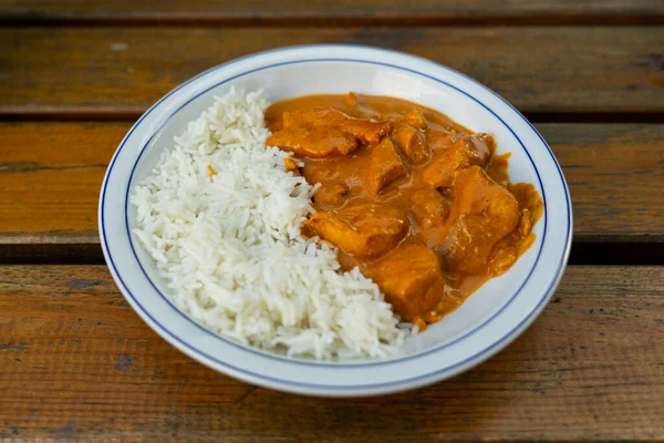 Ein Einfaches Curry Gericht Mit Reis — Stockfoto