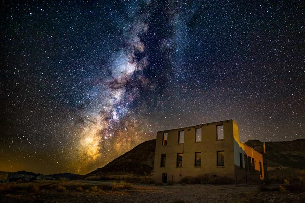 Beautiful Night Landscape Milky Way Rhyolite Ghost Town — Stock Photo, Image