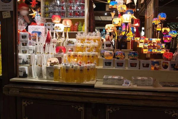 Cologne Tyskland Dec 2021 Försäljning Souvenirer Julmarknaden Köln — Stockfoto