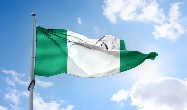 Нігерійський Прапор Реалістичний Махаючий Прапор — стокове фото