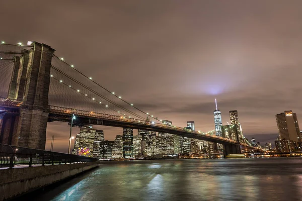 View Lower Manhattan World Trade One Building Surrounding Brooklyn Bridge — Stock Photo, Image