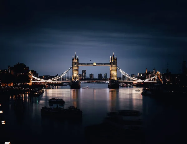 Gece Boyunca Birleşik Krallık Taki Tower Bridge Manzarası — Stok fotoğraf