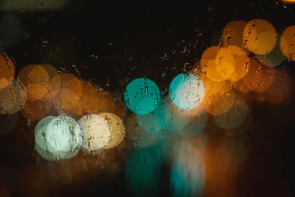 Fondo Borroso Abstracto Una Ciudad Lluviosa Por Noche — Foto de Stock