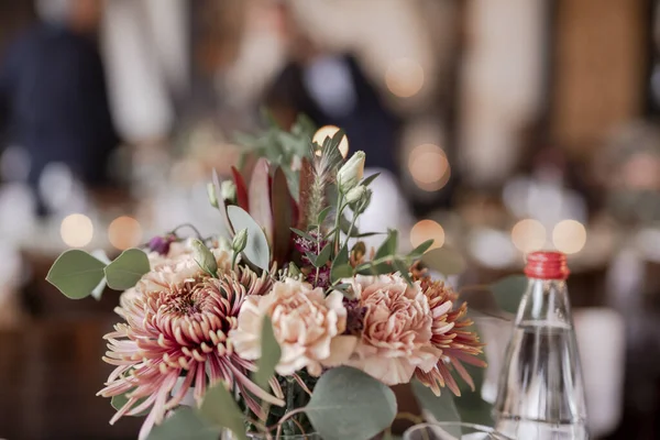 Ramo Floral Como Parte Decoración Estilo Rústico Fiesta Bodas —  Fotos de Stock