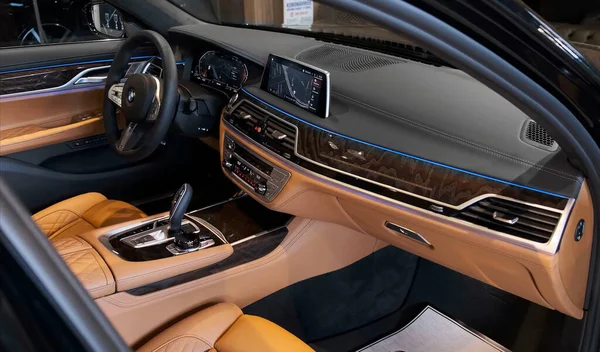 Munhh Dec 2021 Luxurious Comfortable Modern Car Interior 자동차 그리고 — 스톡 사진