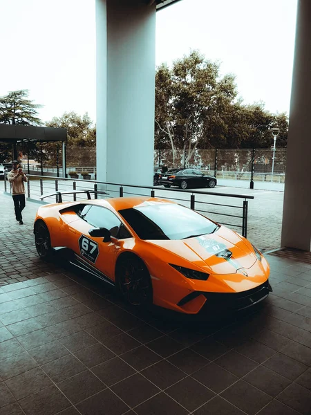 Λannesburg Jižní Africa Listopadu 2021 Oranžové Představení Lamborghini Huracan Náladovým — Stock fotografie