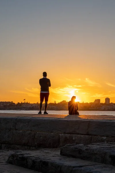 Ein Wunderschöner Sonnenuntergang Pier Von Tamariz Beach Estoril Portugal Und — Stockfoto