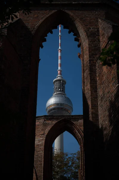 Plano Vertical Torre Berlín Berliner Fernsehturm Alemania — Foto de Stock