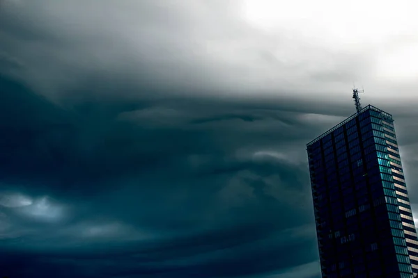 Schwere Gewitterwolken Über Der Stadt Klaipeda Litauen — Stockfoto