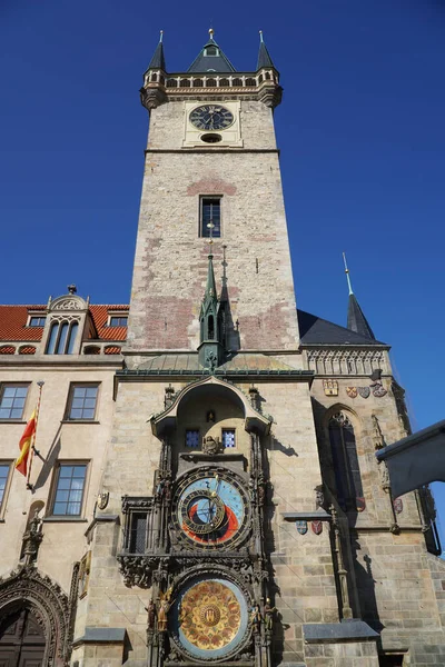 Eine Flache Aufnahme Des Astronomischen Uhrenturms Prag — Stockfoto