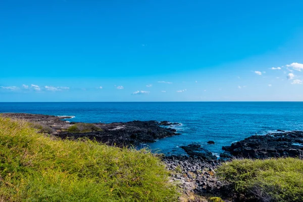 Берег Острова Голубым Небом Реюньон — стоковое фото