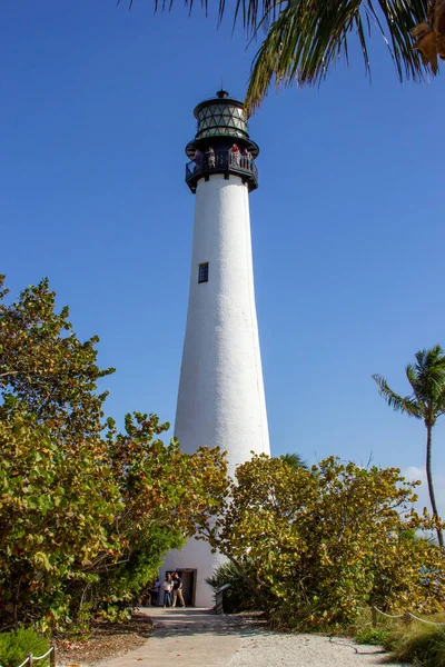 Vertical Shot White Lighthouse Bill Baggs Cape Florida State Park — Stock Photo, Image