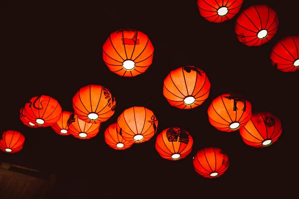 Low Angle Shot Bunch Chinese Traditional Lamps Hanging Ceiling — Stockfoto
