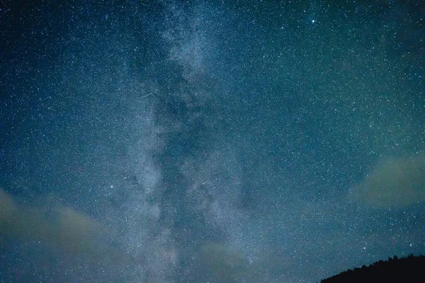Fotografia Drogi Mlecznej Błyszczącymi Gwiazdami Zewnątrz Bodo Nowej Norwegii — Zdjęcie stockowe