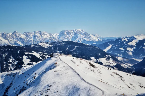 Krásný Záběr Zasněžených Hor Saalbach Hinterglemm Hinterglemm Rakousko — Stock fotografie