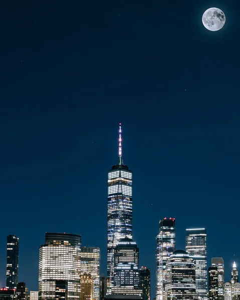 Uma Cena Panorâmica Paisagem Urbana Nova York Com Arranha Céus — Fotografia de Stock