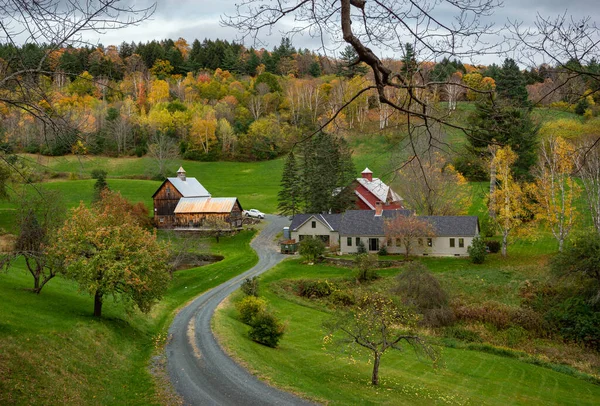 Een Weg Leidt Naar Sleepy Hollow Farm Woodstock Vermont — Stockfoto