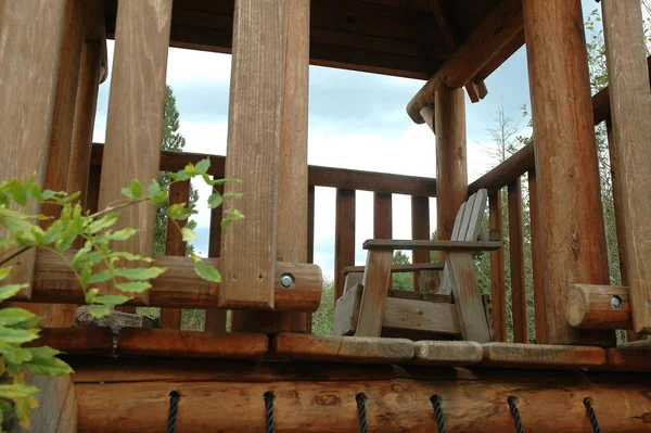 Elevated Wooden Patio Deck — 图库照片