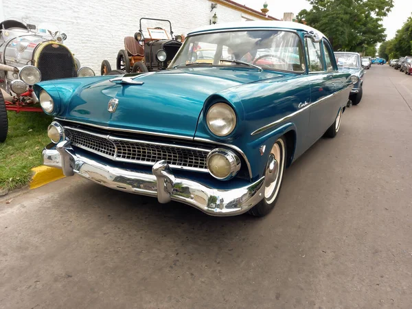 Lomas Zamora Buenos Aires Argentina Prosince 2021 Vintage Blue Ford — Stock fotografie