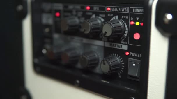 Imágenes Primer Plano Los Detalles Del Botón Amplificador Música — Vídeos de Stock