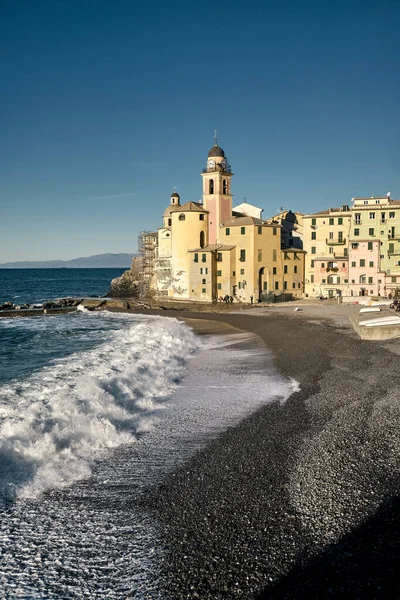 Antigua Basílica Histórica Santa Maria Assunta Camogli Bajo Cielo Azul — Foto de Stock