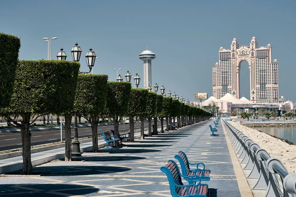 Beautiful Shot Fairmont Marina Abu Dhabi Opening Corniche Road — Stock Photo, Image