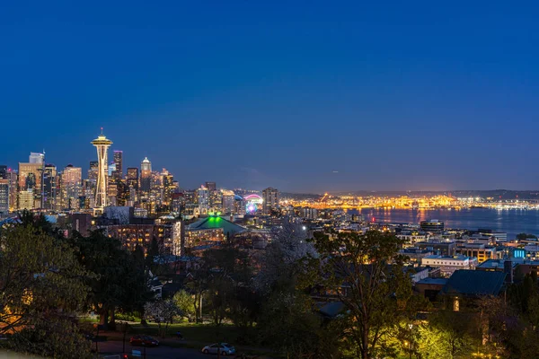 Une Vue Aérienne Paysage Urbain Seattle Aux États Unis Nuit — Photo