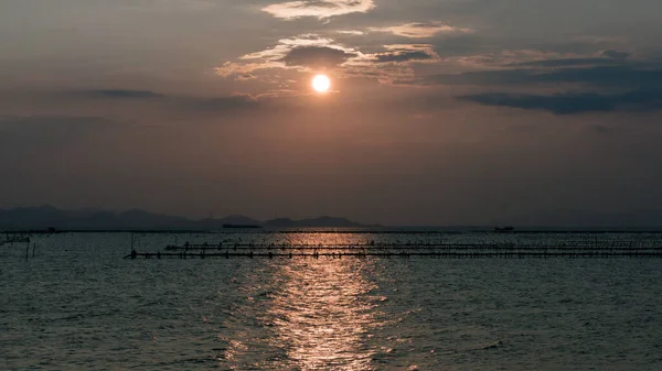 Ουρανός Ηλιοβασίλεμα Πάνω Από Την Ήρεμη Θάλασσα Artsy Αισθητική — Φωτογραφία Αρχείου