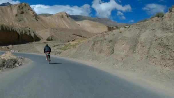 Riprese Ciclismo Sulla Strada Montagna — Video Stock