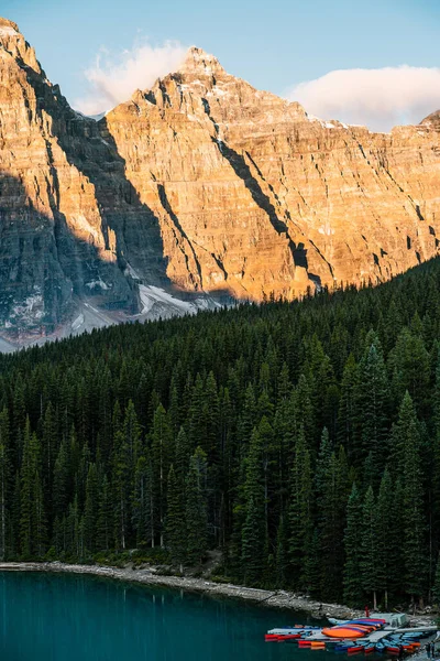 Beautiful Shot Moraine Lake Canada — Stock Photo, Image