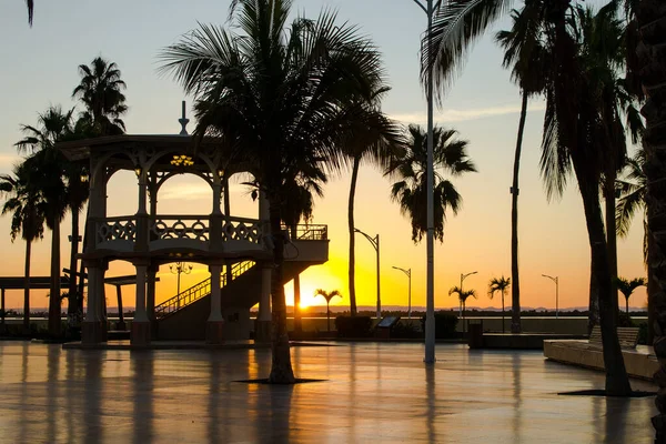 Meksika Paz Daki Malecon Büfesinin Üzerinde Güzel Bir Turuncu Gün — Stok fotoğraf