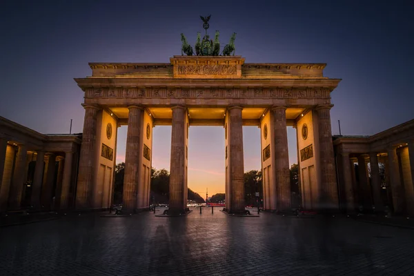 Una Hermosa Vista Pariser Platz Por Noche Berlín Alemania —  Fotos de Stock