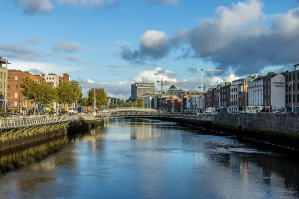 Dublin Ireland Nov 2021 Beautiful City View River Bridge Blue — Stockfoto