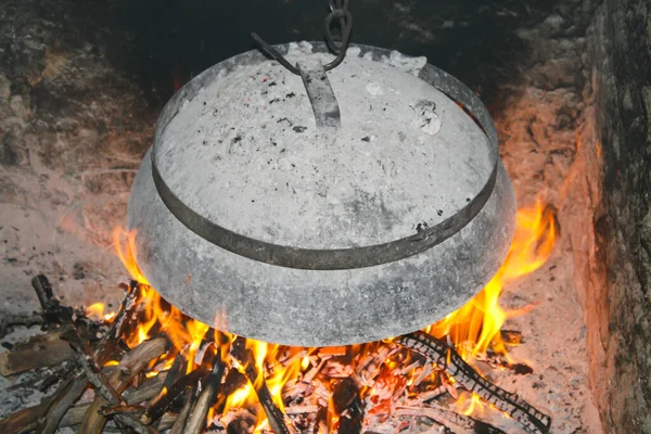 Крупный План Металлической Крышки Огне Приготовления Пищи — стоковое фото